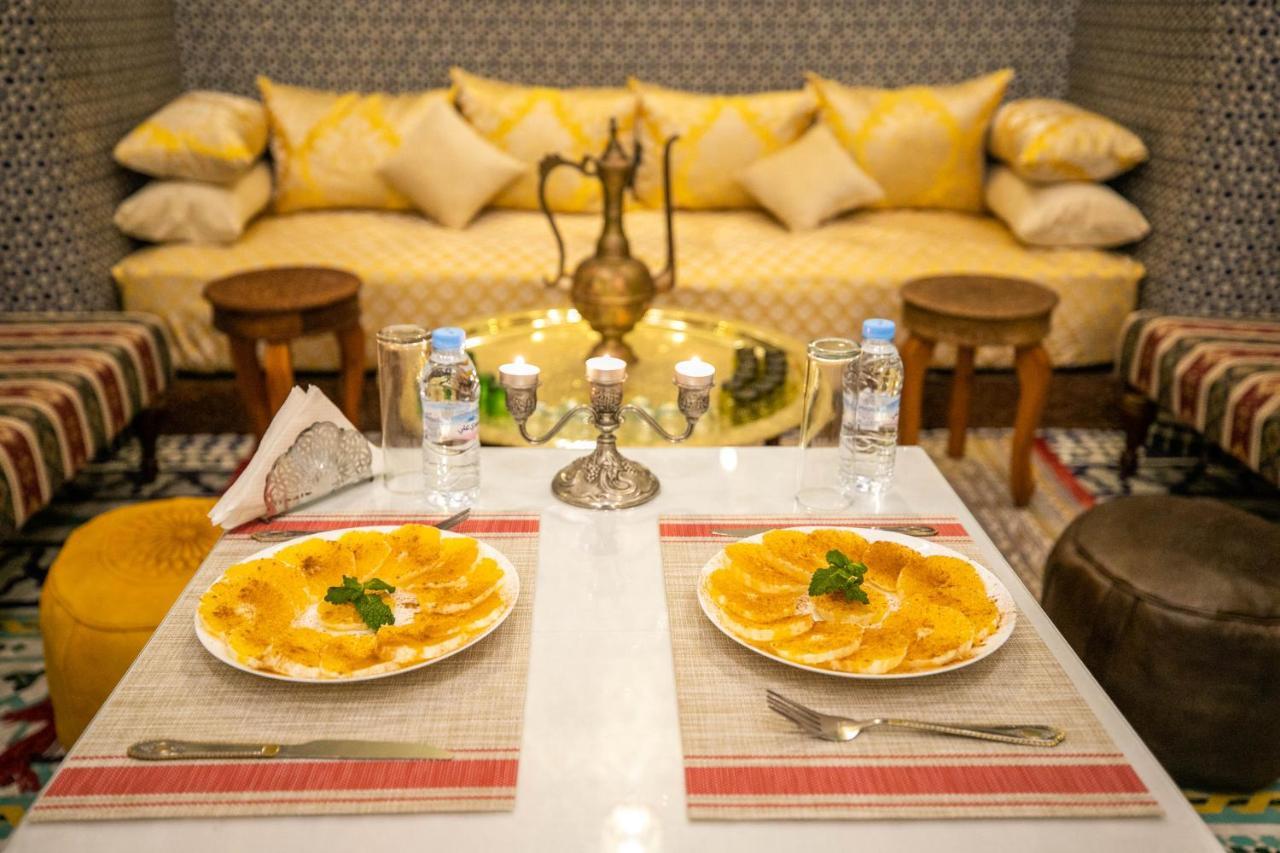 Riad Soultana Fez Buitenkant foto